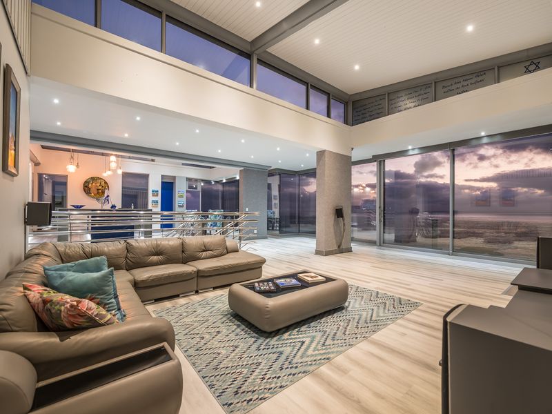 Exclusive Oyster Bay Residence Framing Pinnacle Point’s Most Spectacular Ocean Vistas - Photo 7