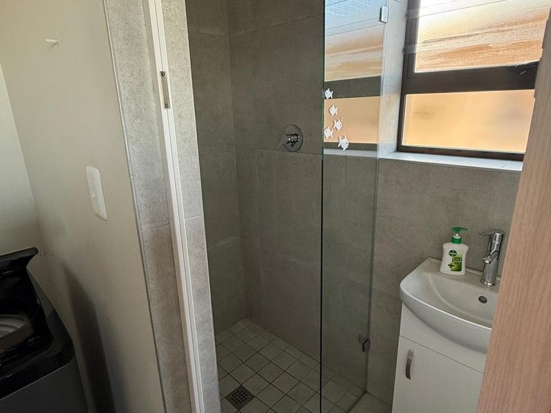 Secure, Furnished Room with Private Entrance (No Main House Access) - Photo 6