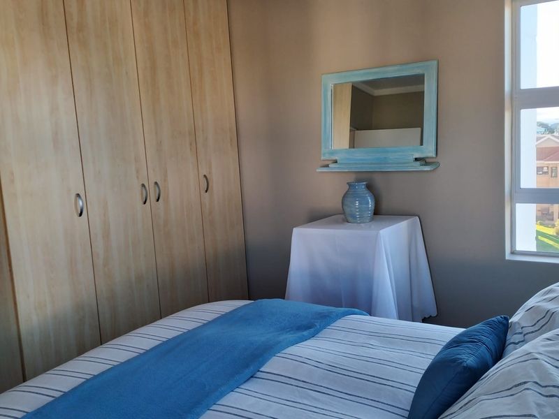 MODERN 3 BEDROOM APARTMENT WITH STUNNING SEA AND MOUNTAIN VIEWS  -  REEBOK - Photo 6