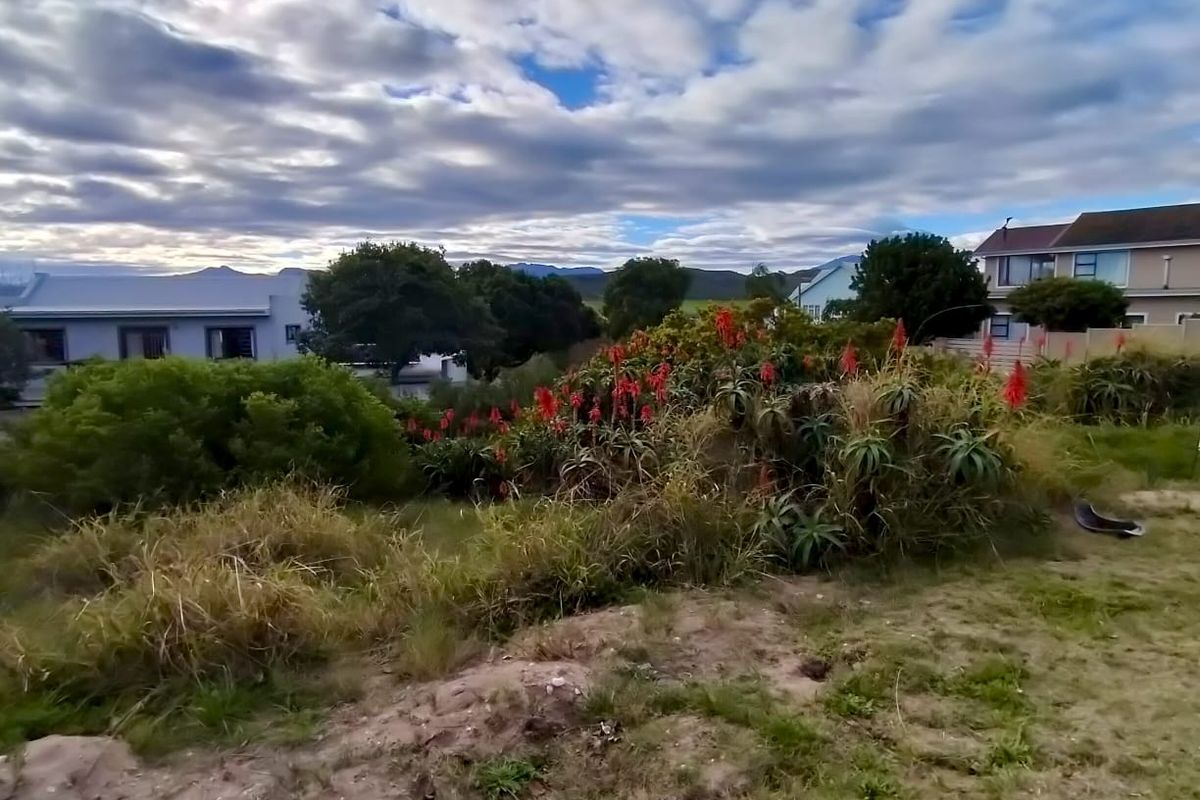 VACANT LAND FOR SALE IN FRAAIUITSIG, KLEIN BRAK RIVER - Photo 3