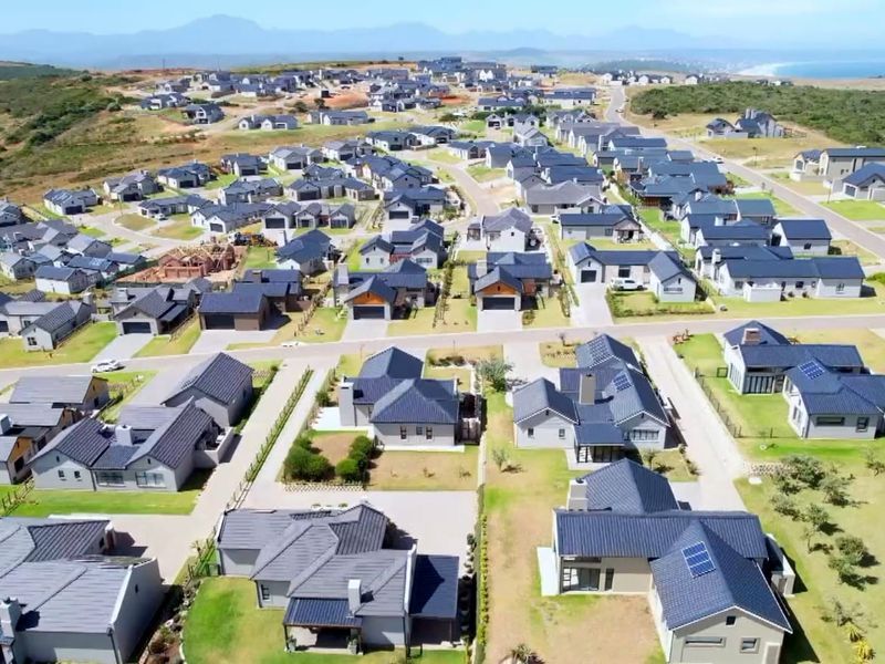 Building package only, Excluding land and ground works. - Photo 4