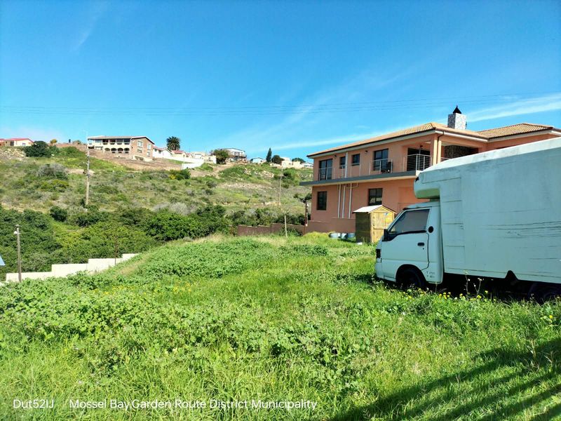 VACANT LAND WITH SPECTACULAR SEA VIEWS IN DE BAKKE, MOSSEL BAY - Photo 5