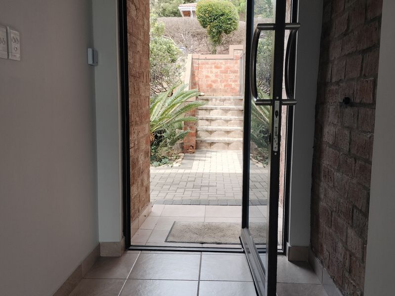 RETIRE IN COMFORT – WITH AN EXTRA R10,000 MONTHLY INCOME! - Photo 6