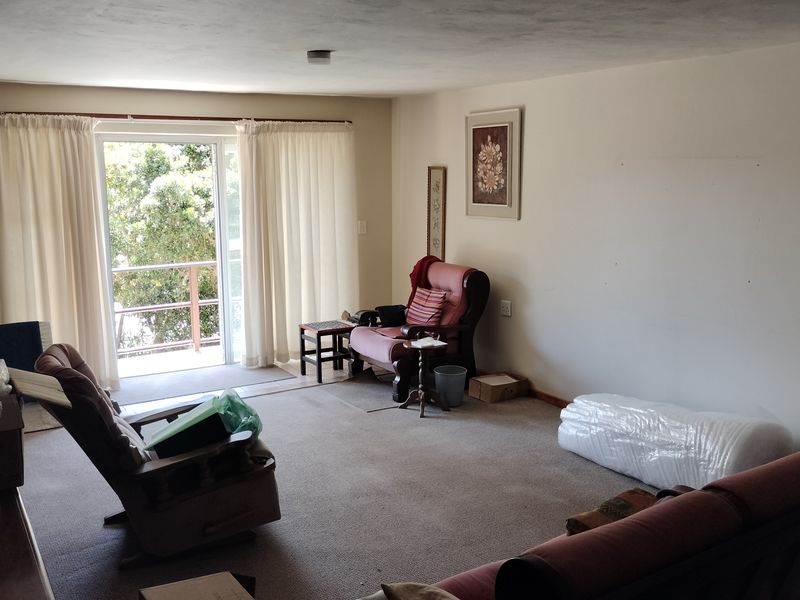 **TWO HOMES IN ONE! | SPACE, VIEWS & ENDLESS POSSIBILITIES** - Photo 9