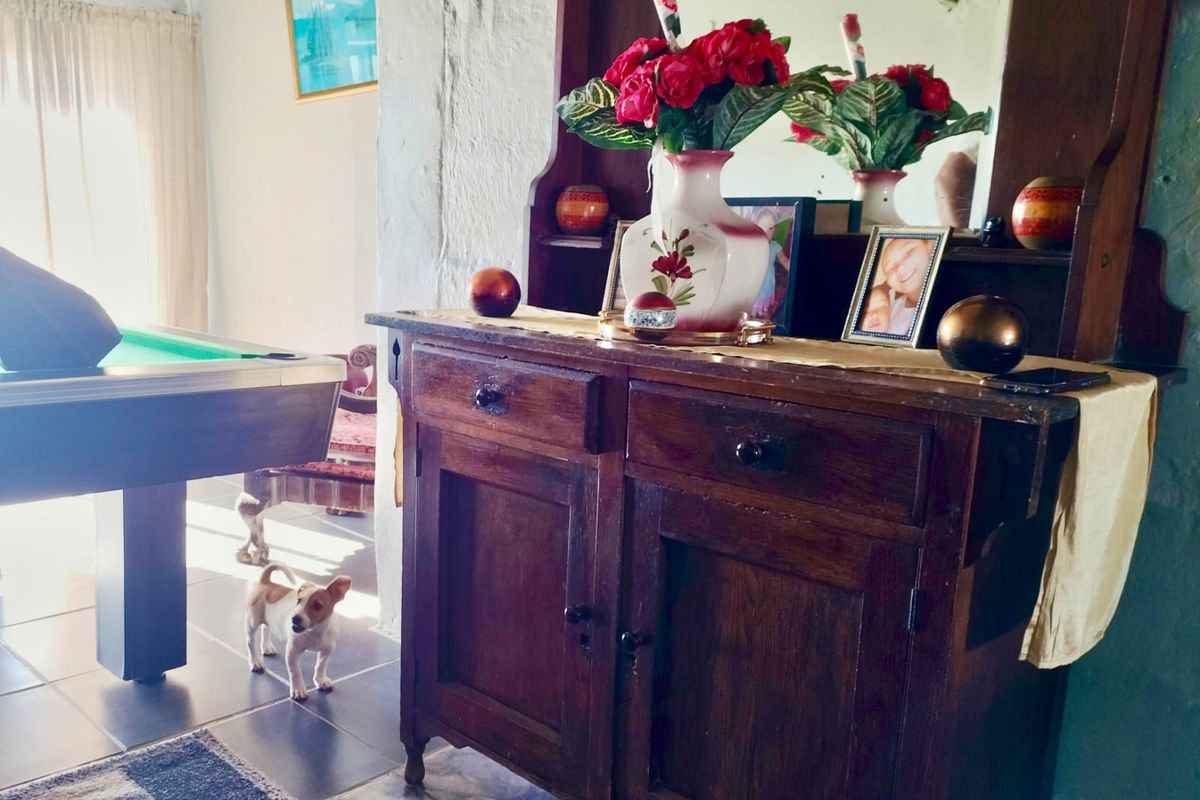 FAMILY HOME WITH BEAUTIFUL MOUNTAIN & VALLEY VIEWS :  Greenhaven, Groot Brak River - Photo 5