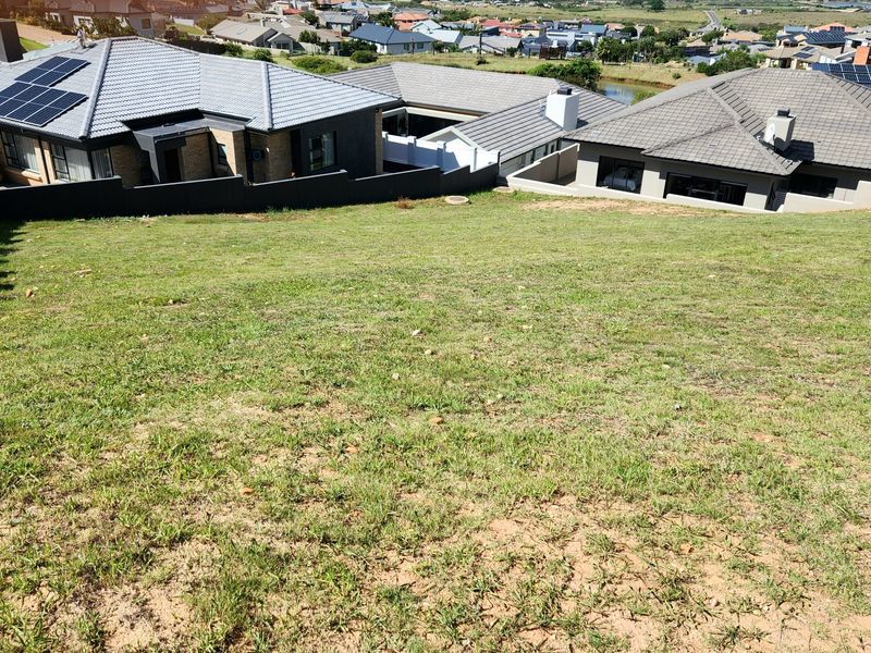 Build Your Dream Home with a Distant Sea View in Monte Christo - Photo 3