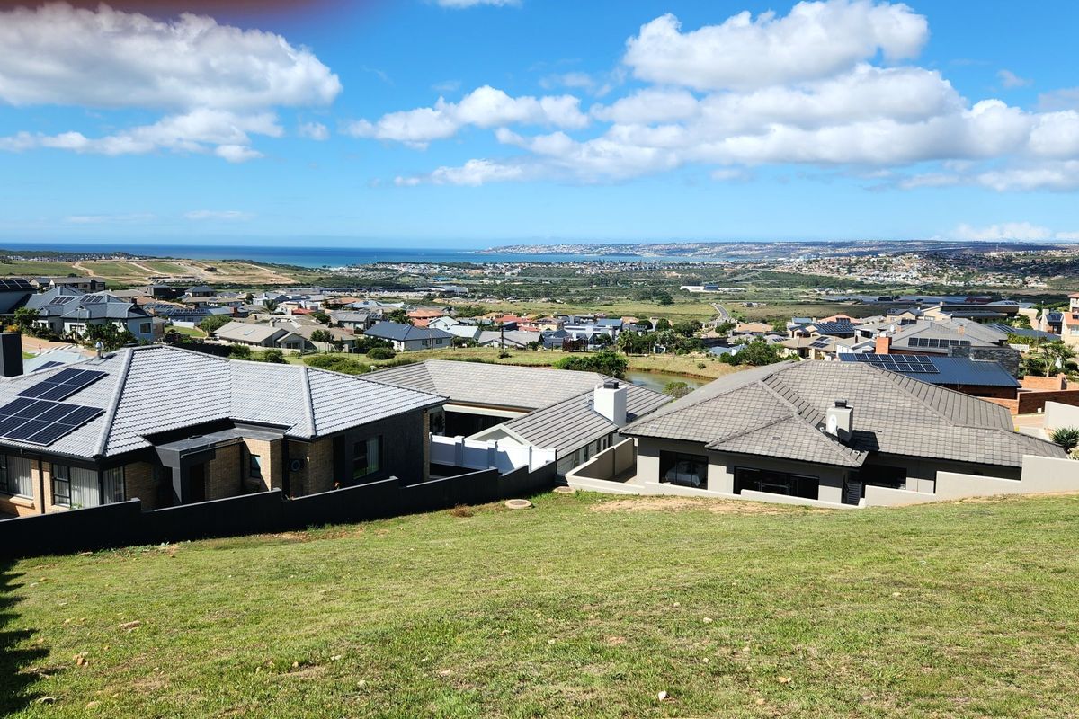 Build Your Dream Home with a Distant Sea View in Monte Christo - Photo 2