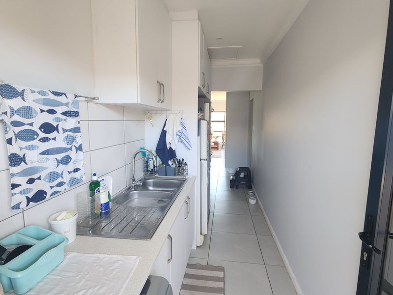 Modern Single-Level Coastal Living in Monte Christo Estate – Stylish, Secure & Designed for Entertai - Photo 4