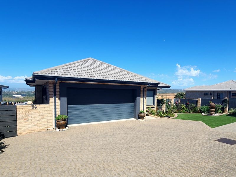 Modern Single-Level Coastal Living in Monte Christo Estate – Stylish, Secure & Designed for Entertai - Photo 3