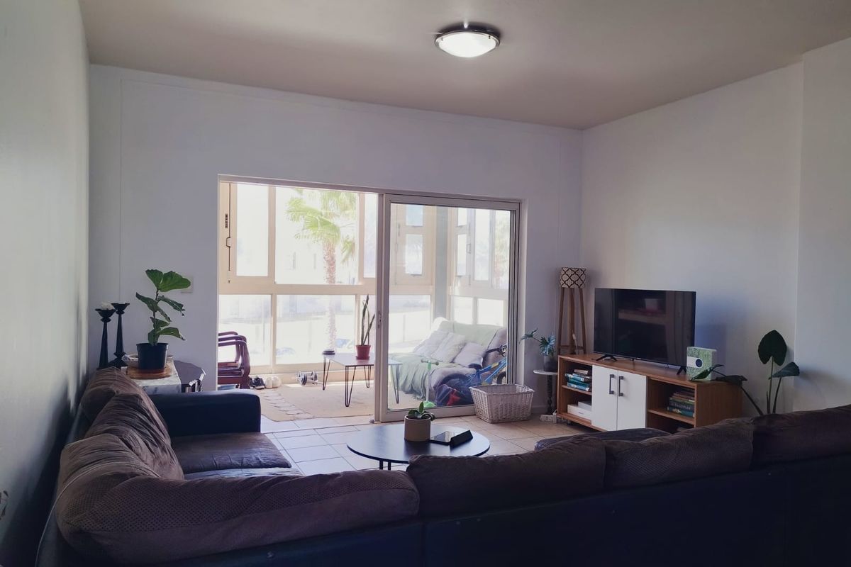 STUNNING BEACHFRONT APARTMENT IN SECURE BEACH COMPLEX - Photo 5