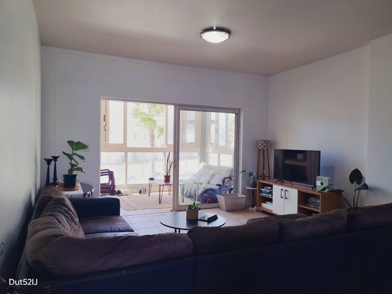 STUNNING BEACHFRONT APARTMENT IN SECURE BEACH COMPLEX - Photo 5