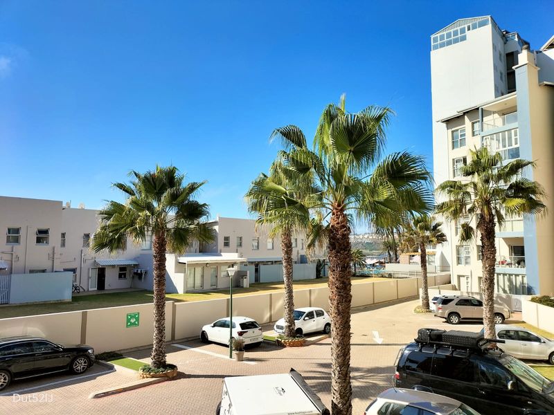 STUNNING BEACHFRONT APARTMENT IN SECURE BEACH COMPLEX - Photo 4