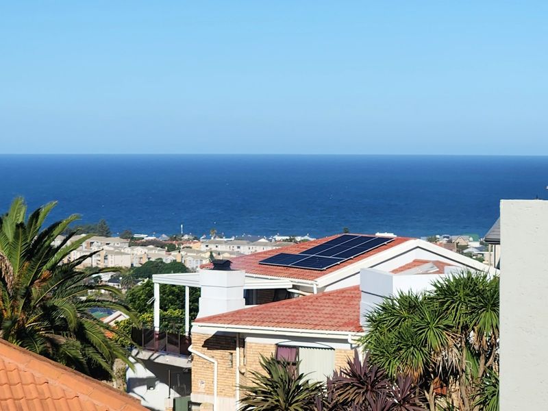 Exceptional Modern Coastal Living in a Prime Location - Photo 2