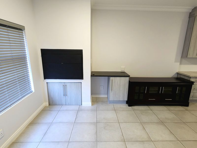 Exceptional Modern Coastal Living in a Prime Location - Photo 9