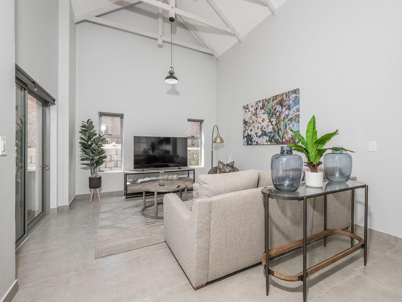 Modern Klein Karoo Living at Hartland Lifestyle Estate - Photo 4