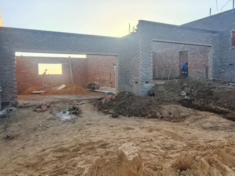 Contemporary Double‐Storey Duet in Dana Bay – Under Construction - Photo 6