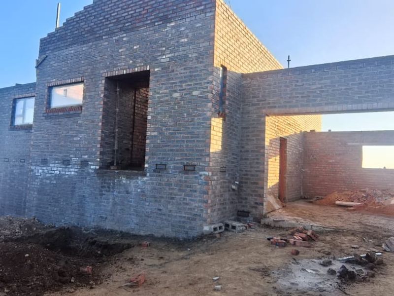 Contemporary Double‐Storey Duet in Dana Bay – Under Construction - Photo 5