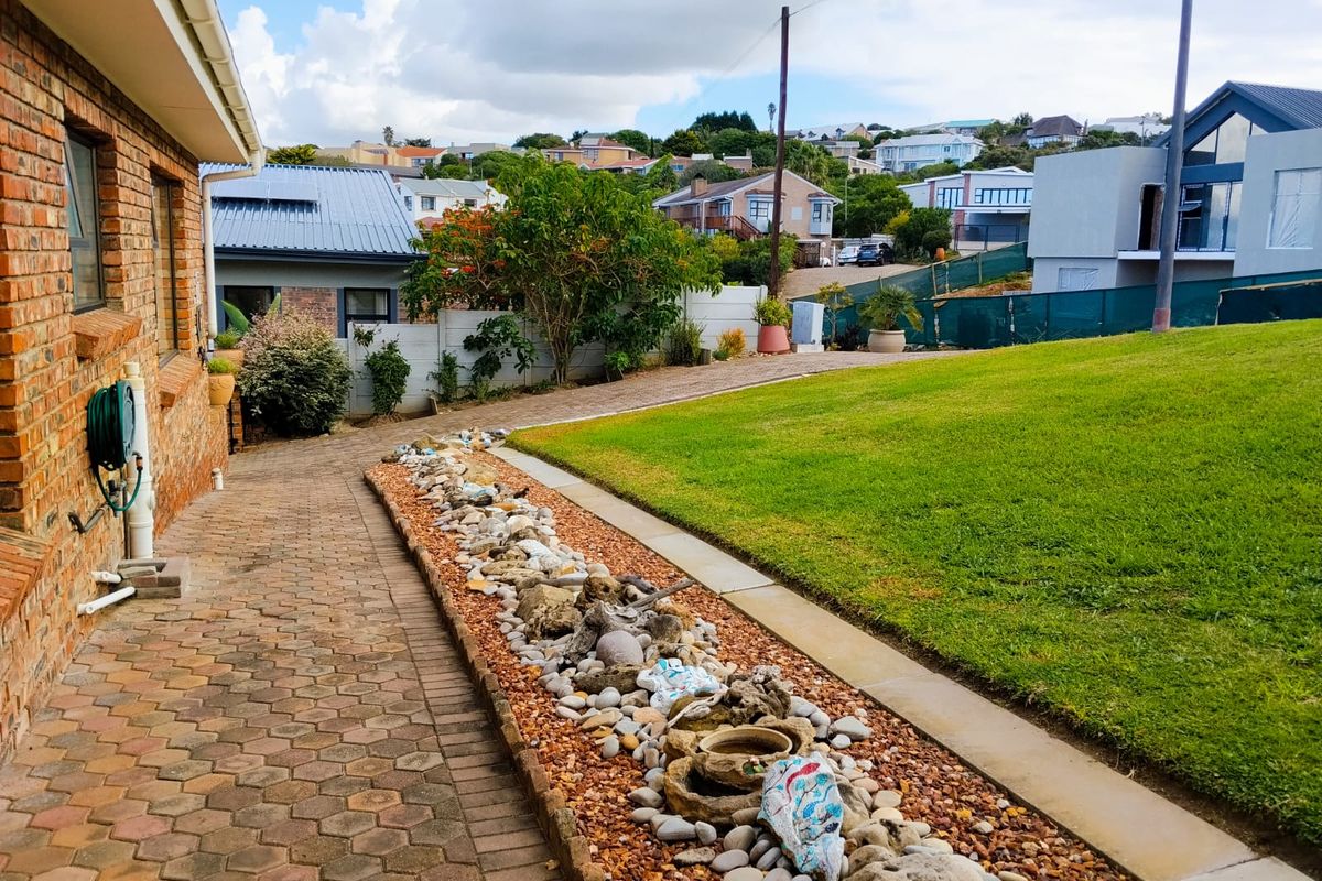 Exclusive Face brick Home with Wildlife & Ocean Views - Photo 2
