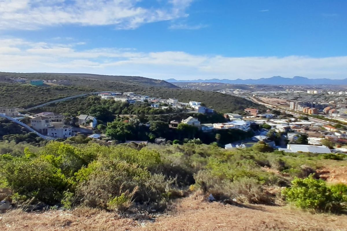 Build your dream — and your future — in Mossel Bay - Photo 4