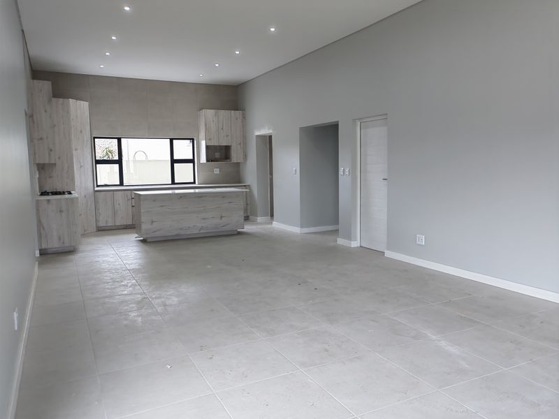 Modern 2-Bedroom Home To Rent in Hartland - Photo 7