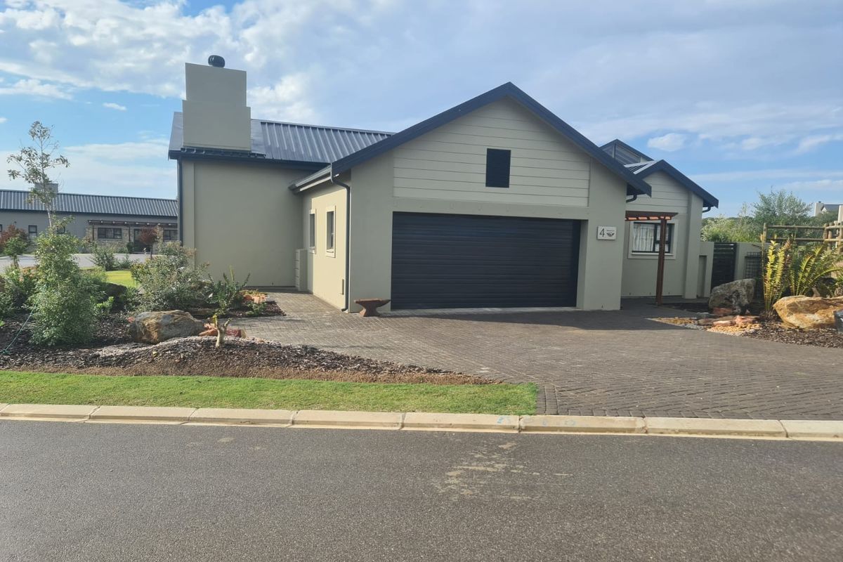 Modern 2-Bedroom Home To Rent in Hartland - Photo 3