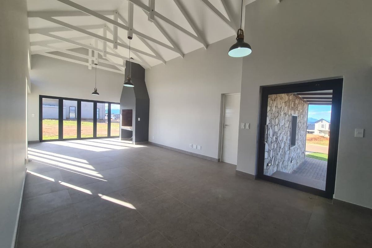 Stunning Newly Build 3-Bed Coastal Home | Hartland Estate - Photo 3