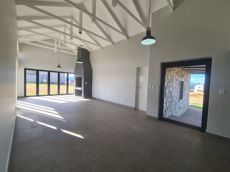 Stunning Newly Build 3-Bed Coastal Home | Hartland Estate - Photo 3