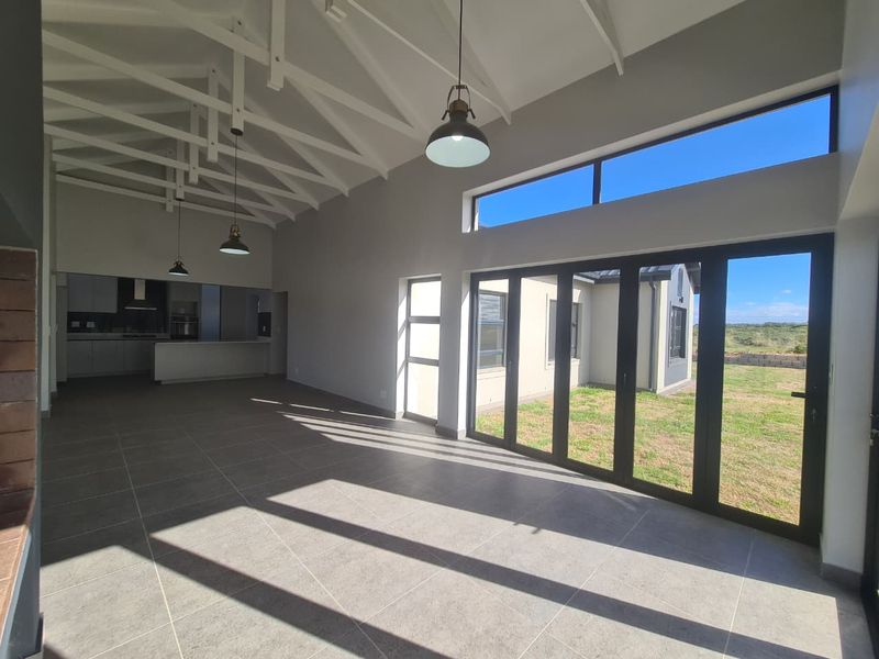 Stunning Newly Build 3-Bed Coastal Home | Hartland Estate - Photo 4