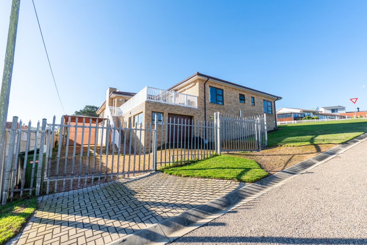 Exclusive Mandate – Strong Facebrick Home with Dual Living Potential - Photo 4