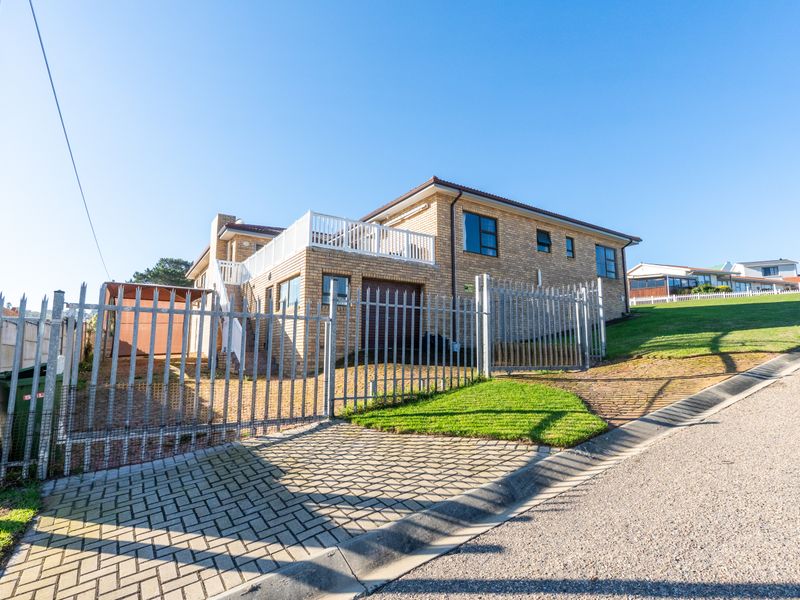 Exclusive Mandate – Strong Facebrick Home with Dual Living Potential - Photo 4