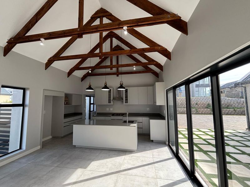 3 Bedroom house for sale in Hartland Lifestyle Estate - Photo 5