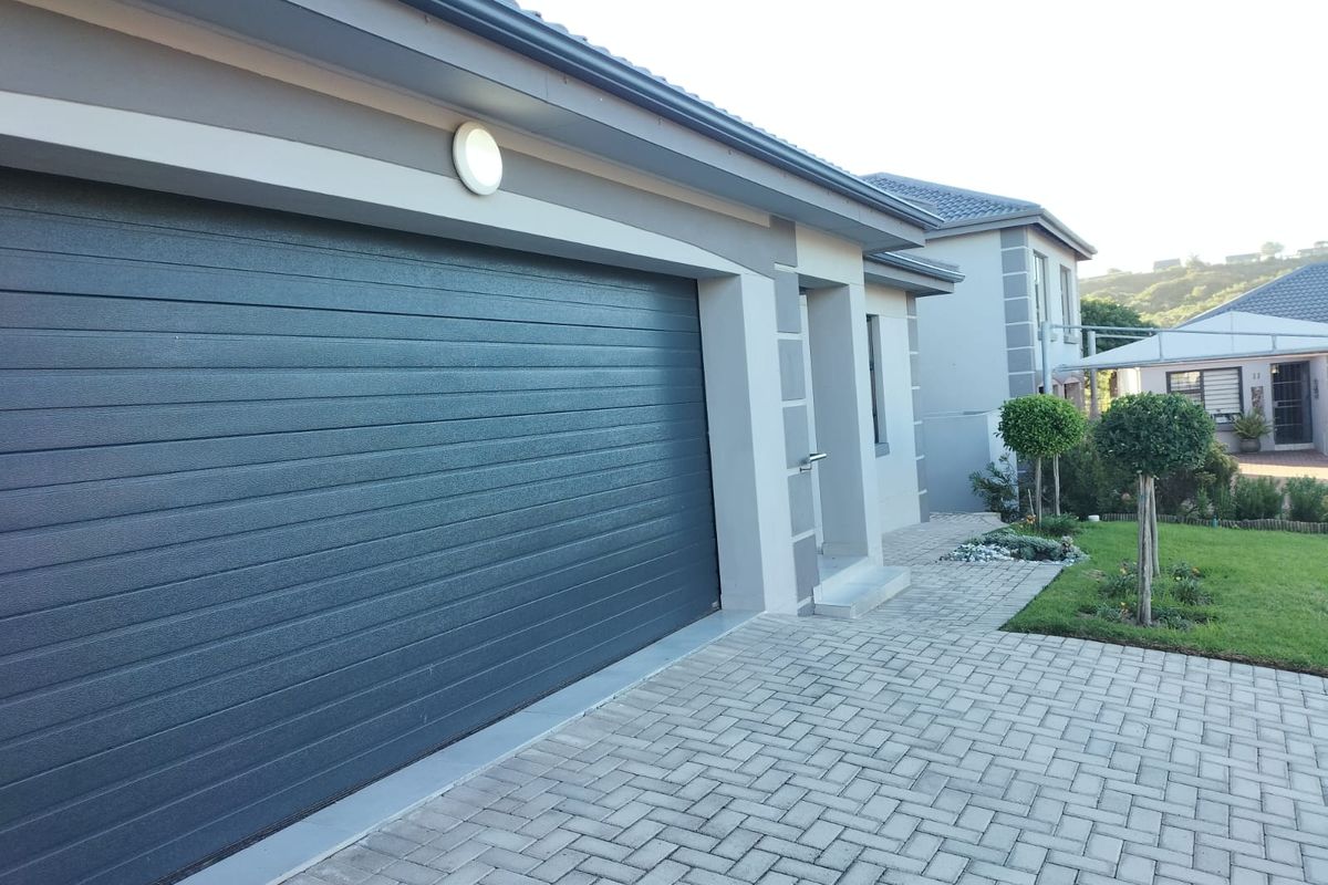 MODERN CLUSTER IN SECURE ESTATE - Photo 2