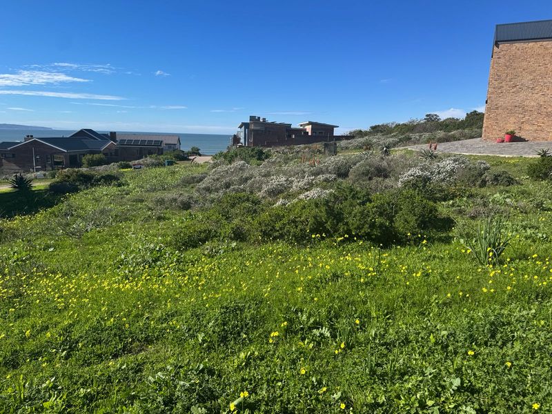A prime 652m2 erf boasting spectacular sea views in picturesque Vleesbaai! - Photo 3