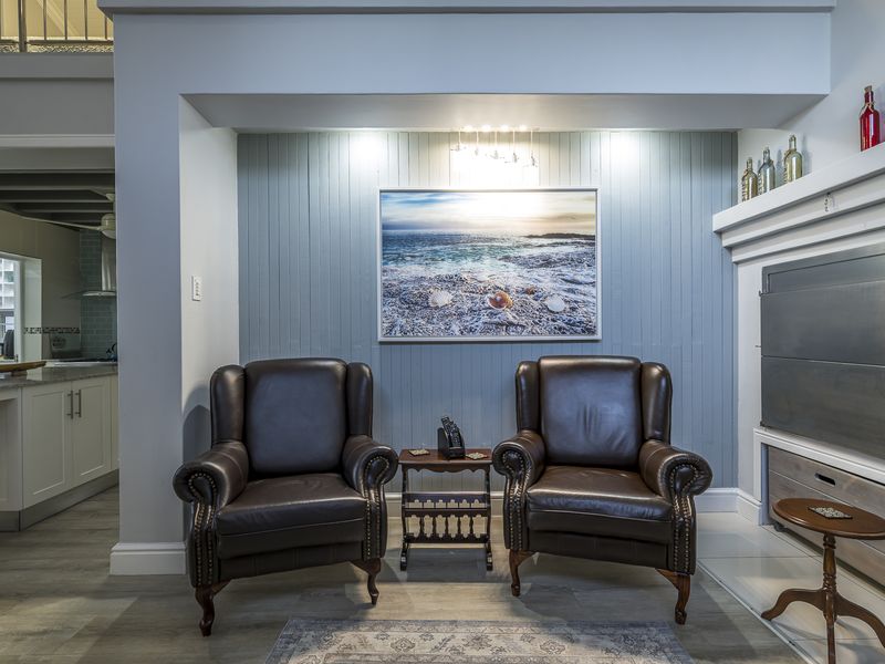 A Rare Coastal Sanctuary in Glentana - Photo 9
