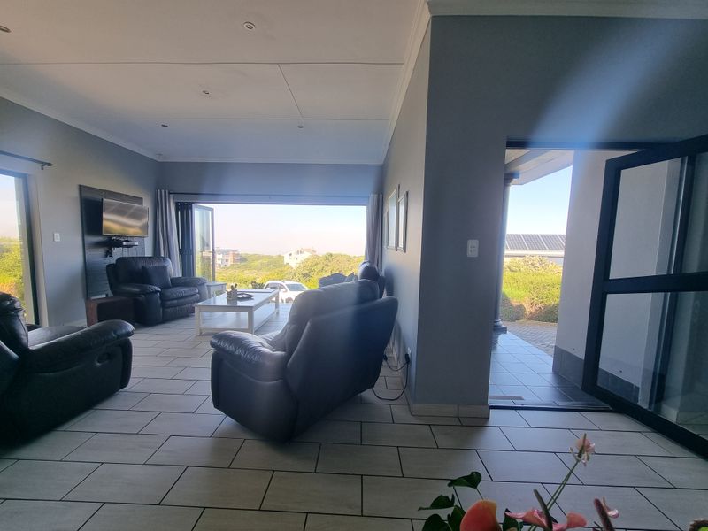 Highly Exclusive Moquini Coastal Estate – Live Where the Ocean Meets Luxury - Photo 5