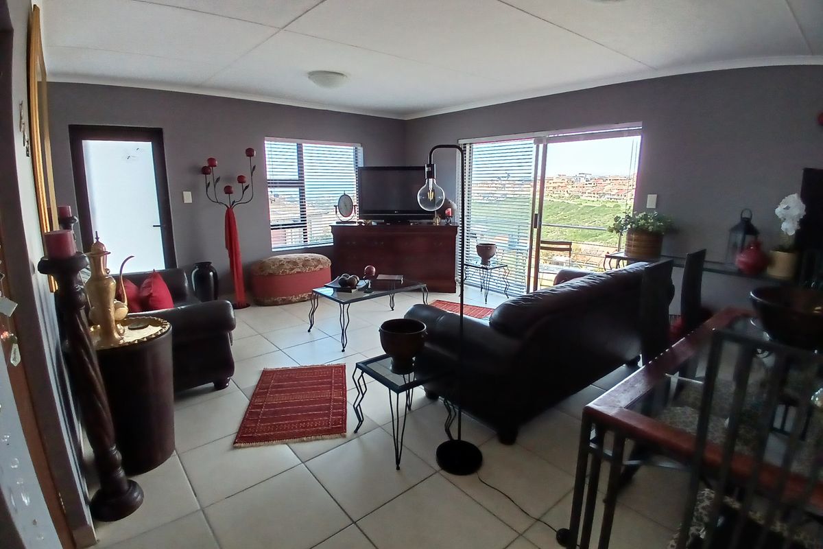Move in, relax, and enjoy the best of coastal living. - Photo 5