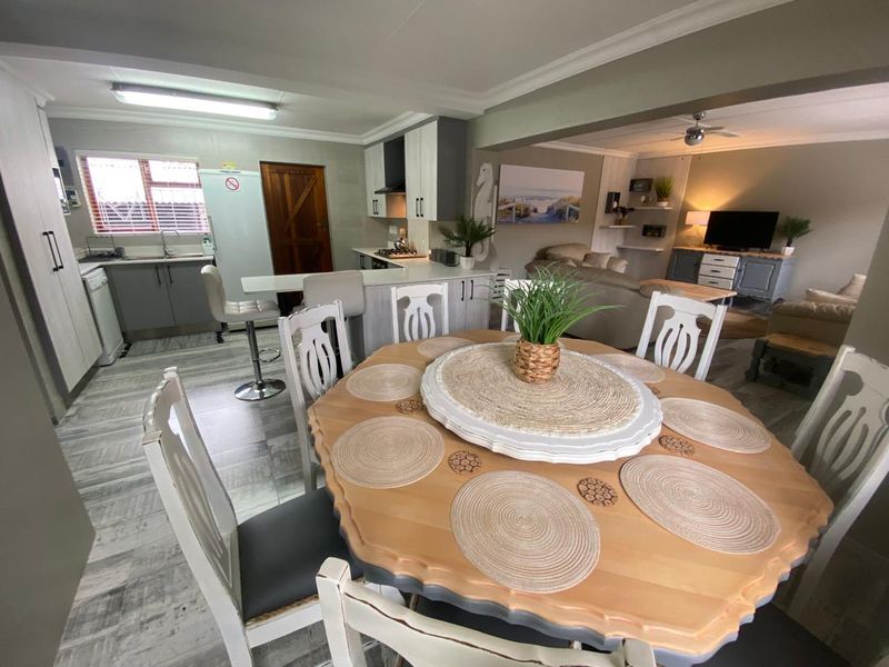 Golden Investment Opportunity in Hartenbos! - Photo 5
