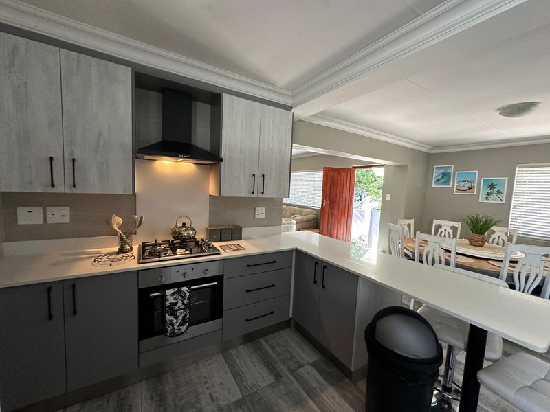 Golden Investment Opportunity in Hartenbos! - Photo 6