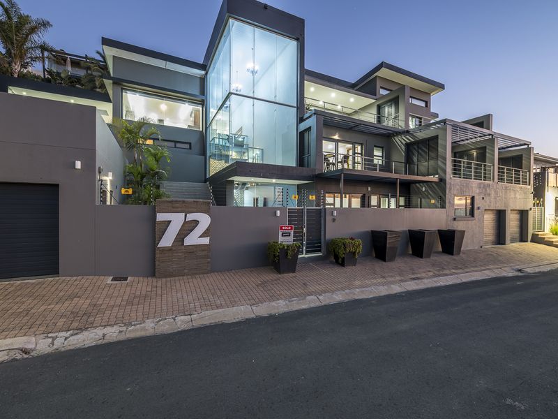 Coastal Luxury Defined Masterpiece in Mossel Bay Central - Photo 2