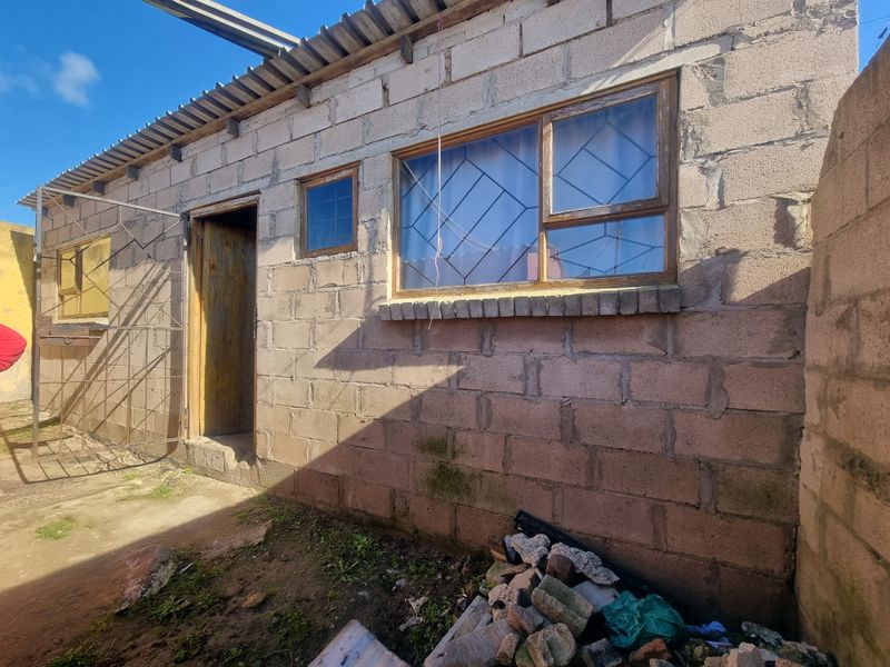 2-Bedroom House with 2-Bedroom Flatlet – Asla, Kwanonqaba, Mossel Bay - Photo 4