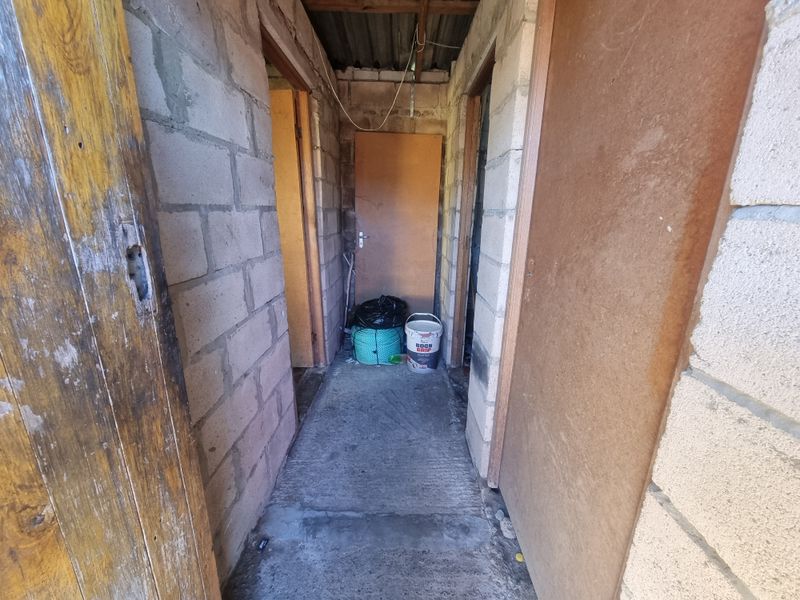 2-Bedroom House with 2-Bedroom Flatlet – Asla, Kwanonqaba, Mossel Bay - Photo 10