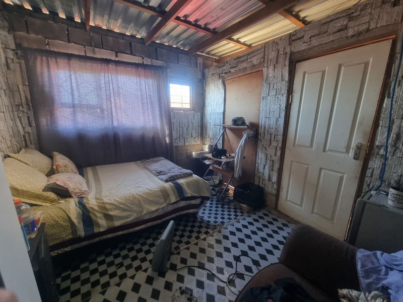 2-Bedroom House with 2-Bedroom Flatlet – Asla, Kwanonqaba, Mossel Bay - Photo 7