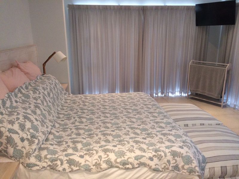 7 Bedroom House for Sale in Zinkwazi - Photo 10