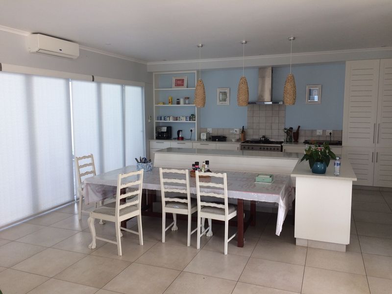 7 Bedroom House for Sale in Zinkwazi - Photo 5
