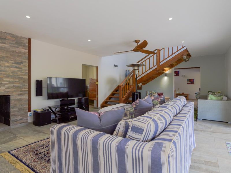 A magnificent home in the popular Prince's Grant Golf Estate - Photo 6