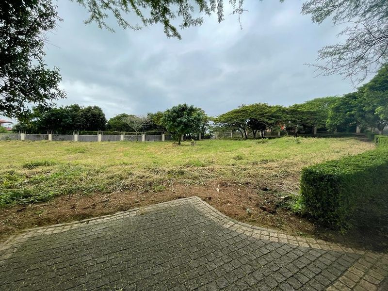 Flat stand in Secure Estate of Zinkwazi Beach- Live Auction! - Photo 9