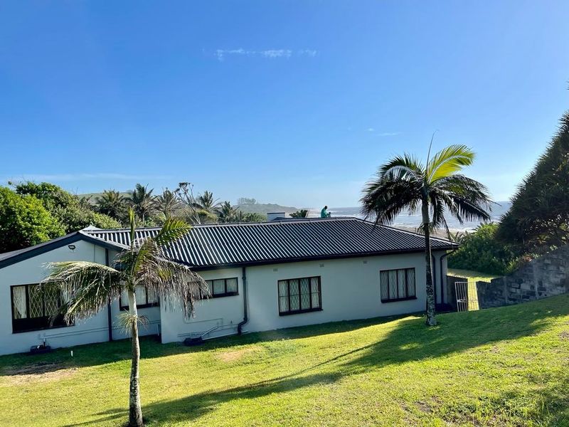 Beachfront Fully Furnished Retreat at Tugela Mouth - Photo 2