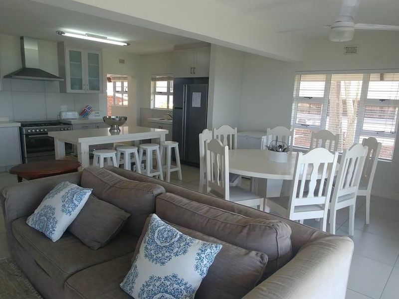 RARE! One of the most sought after locations in Zinkwazi - Photo 6