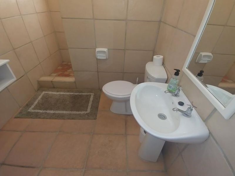 RARE! One of the most sought after locations in Zinkwazi - Photo 10