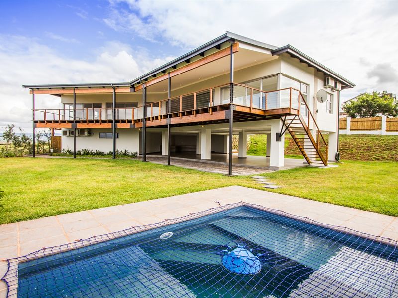 Modern, Exlusive Home - Photo 1